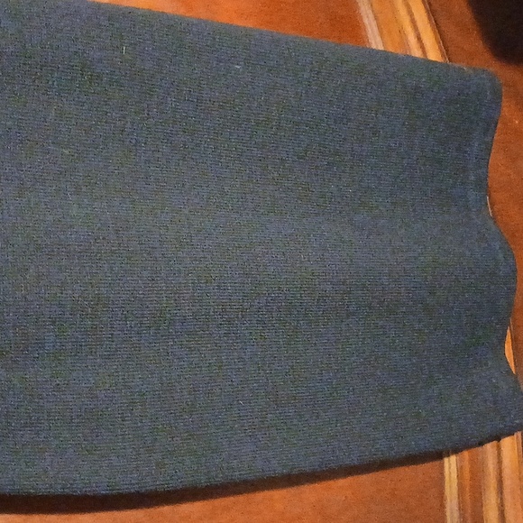 St. John Elegant Black Midi Dress - Picture 5 of 6